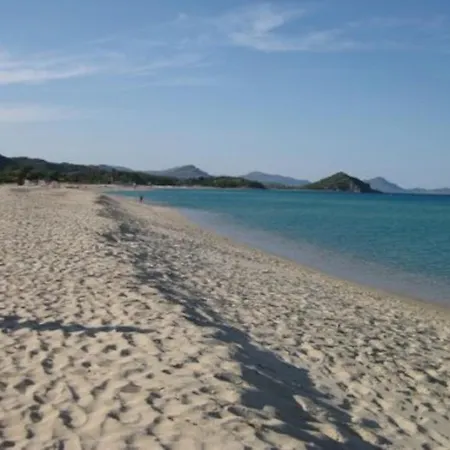 Casa A 300mt.dal Mare Calasinzias, 6 Letti, Ac, Pets Welcome, Wi-fi Free *